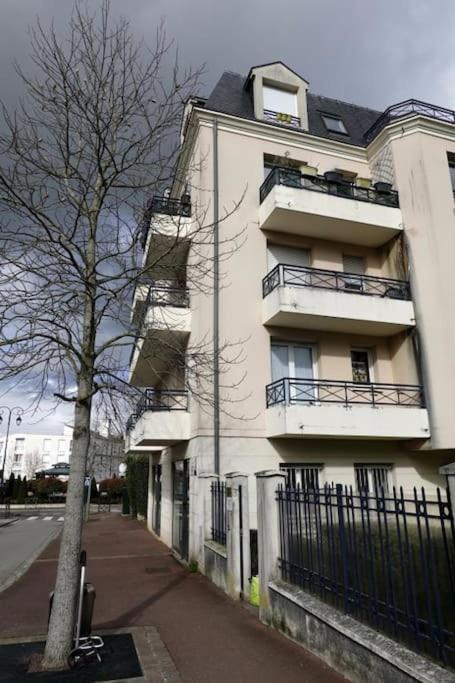 Duplex Art Place, Olympics 2024 Les Clayes-Sous-Bois Eksteriør bilde